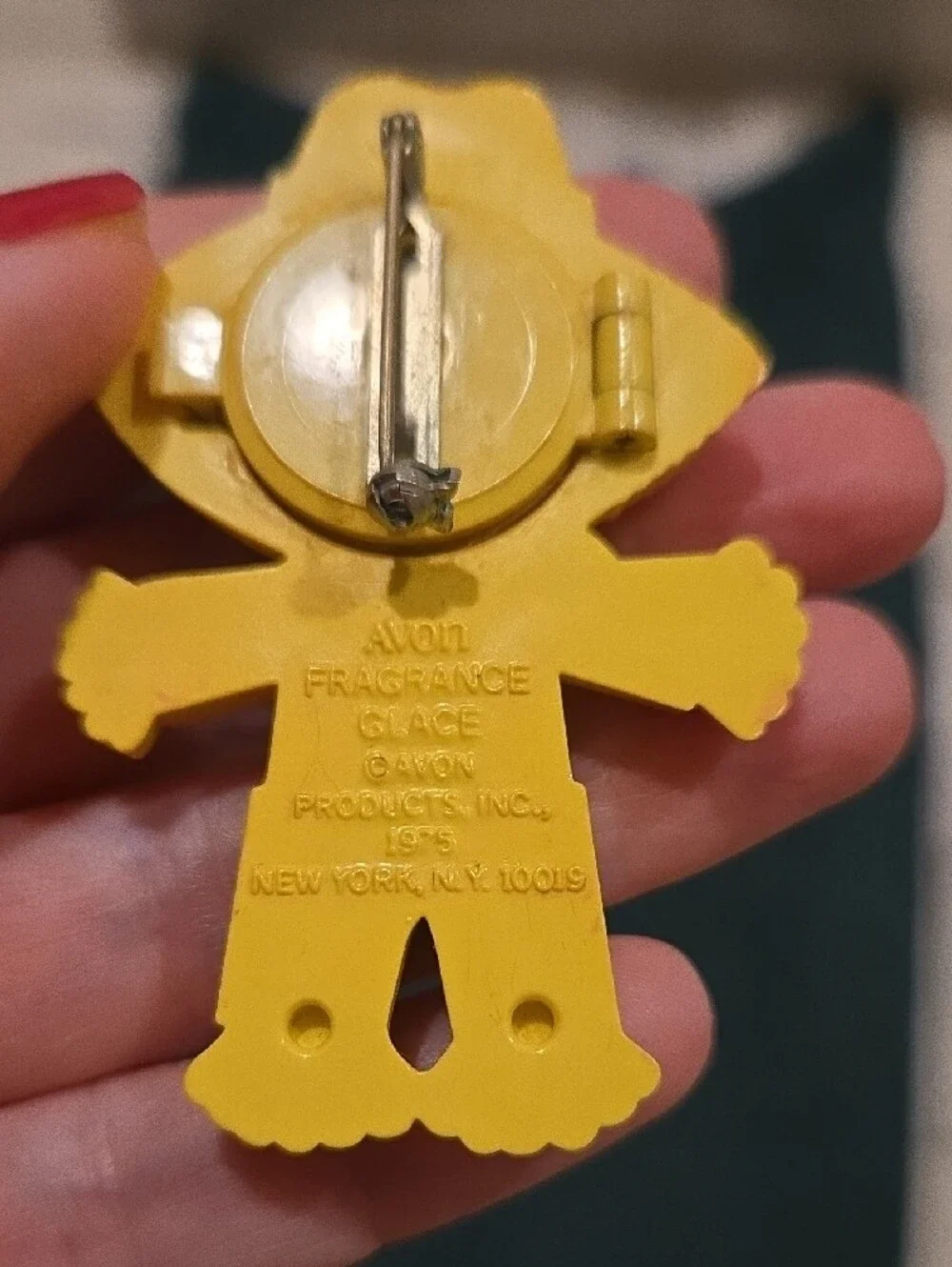 Avon Vintage 1970s Scarecrow Pin